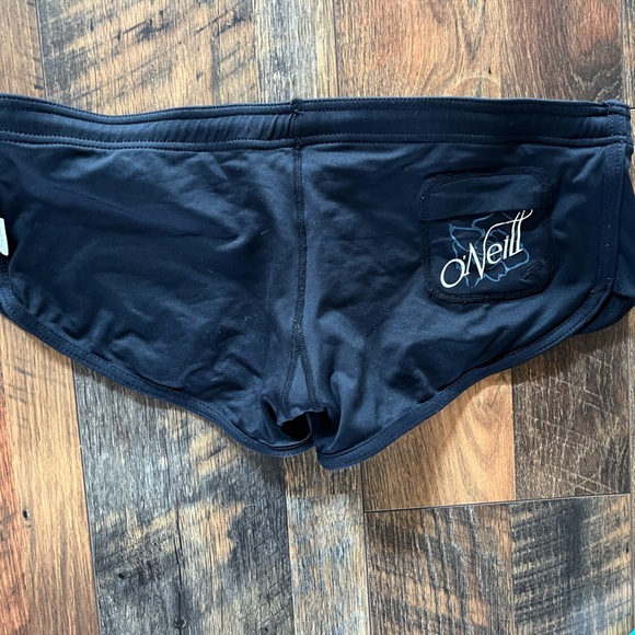 O’Neill Board Shorts Womens Medium - Picture 3 of 3